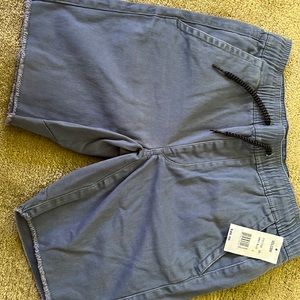 Volcom boys shorts size S